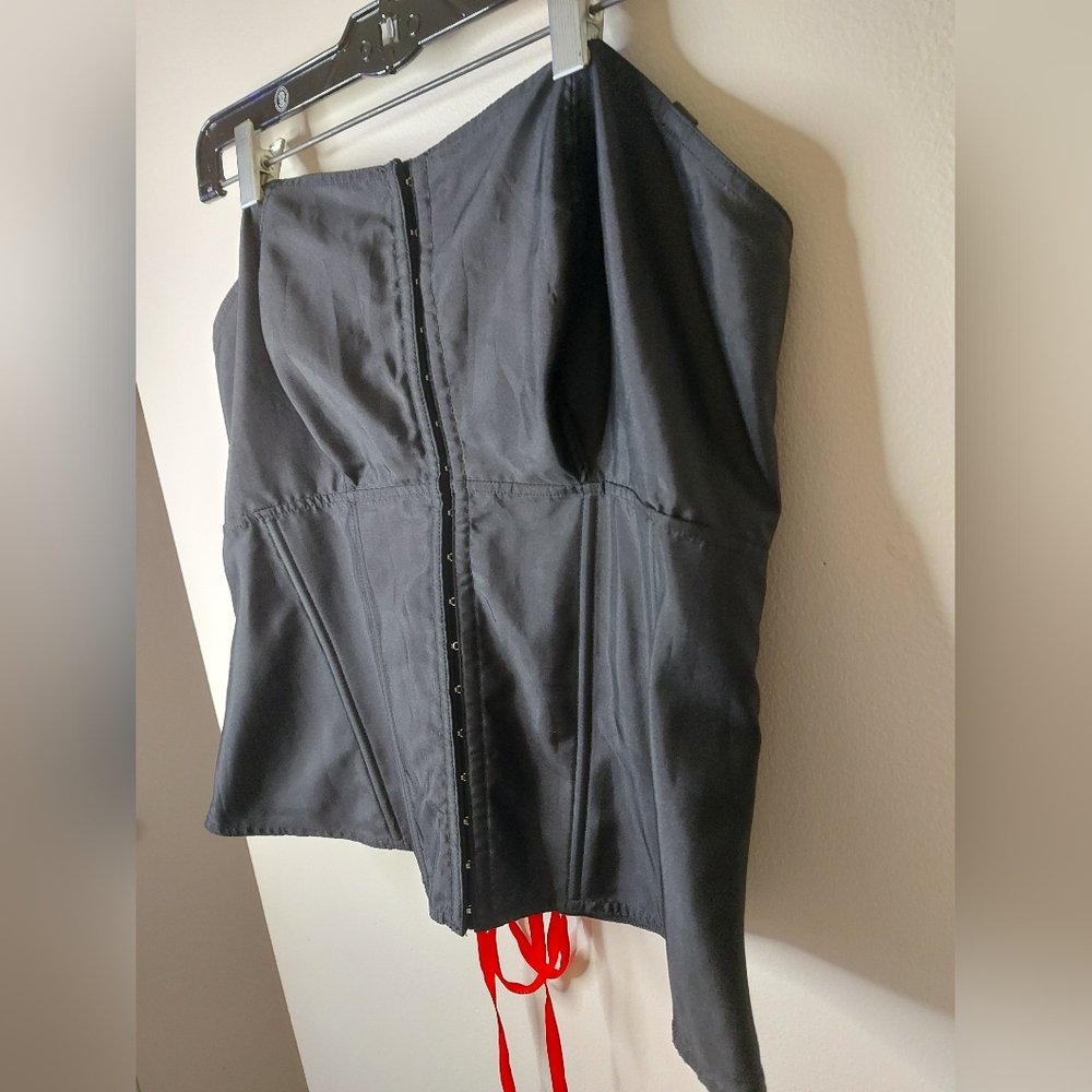 Addition Elle Black Corset With Red Ribbon - Picture 3 of 8